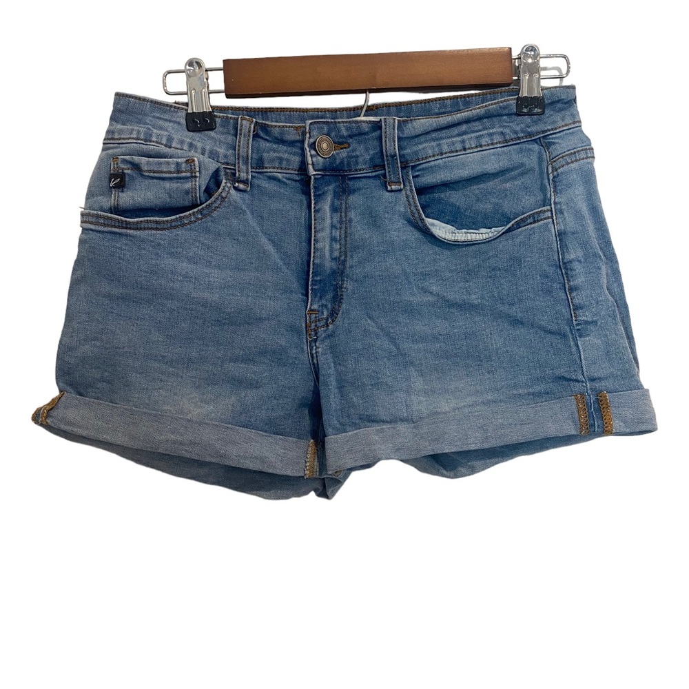 KanCan Mid Rise Denim Shorts Size 9 28” waist cuffed hem